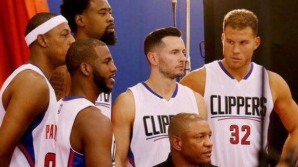 记者：加拉塔萨雷希望免费租借萨拉赫，合同半年800万欧（报道：加拉塔萨雷拟零租金租借萨拉赫，半年合约800万欧元）