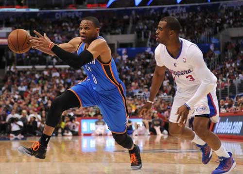 阿莱格里：我只是对裁判说“怎么每次有你在都会出乱子”（阿莱格里澄清：我只是对裁判说“为何每次你在场就出事”）