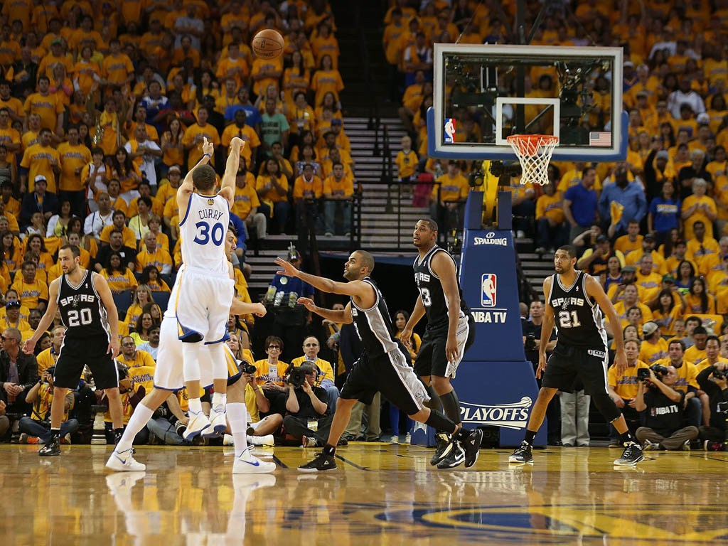 维尼修斯：友谊赛能帮巴西积累经验；我们都很喜欢和安帅共事（维尼修斯称热身赛助巴西增长阅历：全队都乐于与安帅共事）